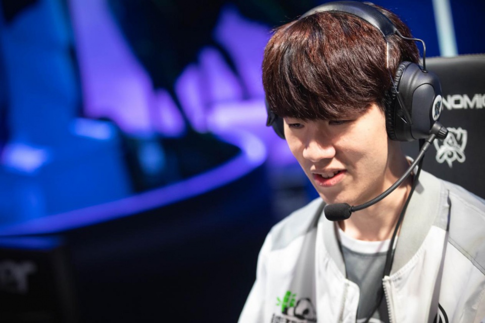 用它复盘世 用它复盘世